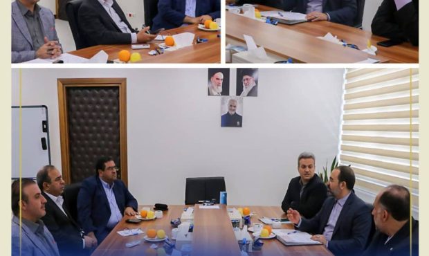 انتخاب رئیس و نایب رئیس جدید هیئت رئیسه سندیکای بیمهگران ایران انتخاب رئیس و نایب رئیس جدید هیئت رئیسه سندیکای بیمهگران ایران
