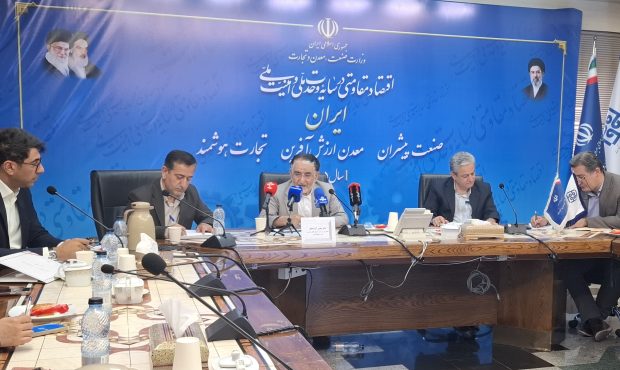احیای بازار فرش دستباف با فروش اقساطی و توسعه صادرات